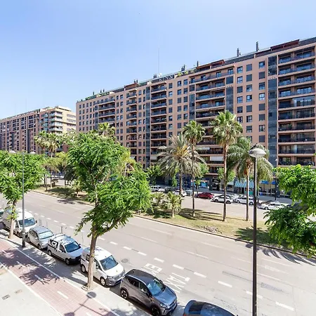 En Av. De Francia Y C.artes Y Ciencias Apartment *