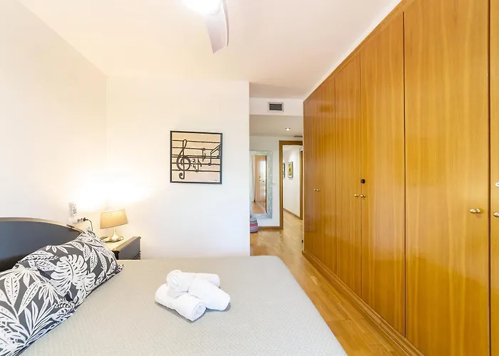 Apartment En Av. De Francia Y C.artes Y Ciencias Valencia
