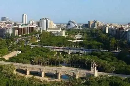 En Av De Francia Y Cartes Y Ciencias Apartmán *